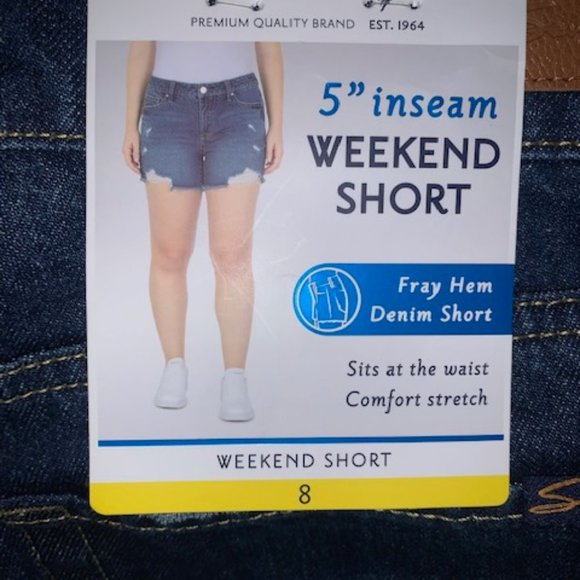 Seven 7 Ladies Weekend Shorts - Picture 4 of 4